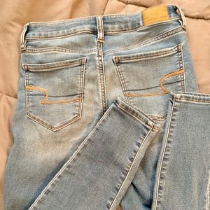 American Eagle high-rise jegging